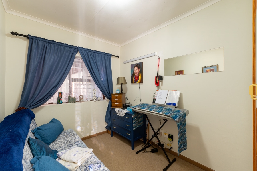 3 Bedroom Property for Sale in Deoville Park Western Cape